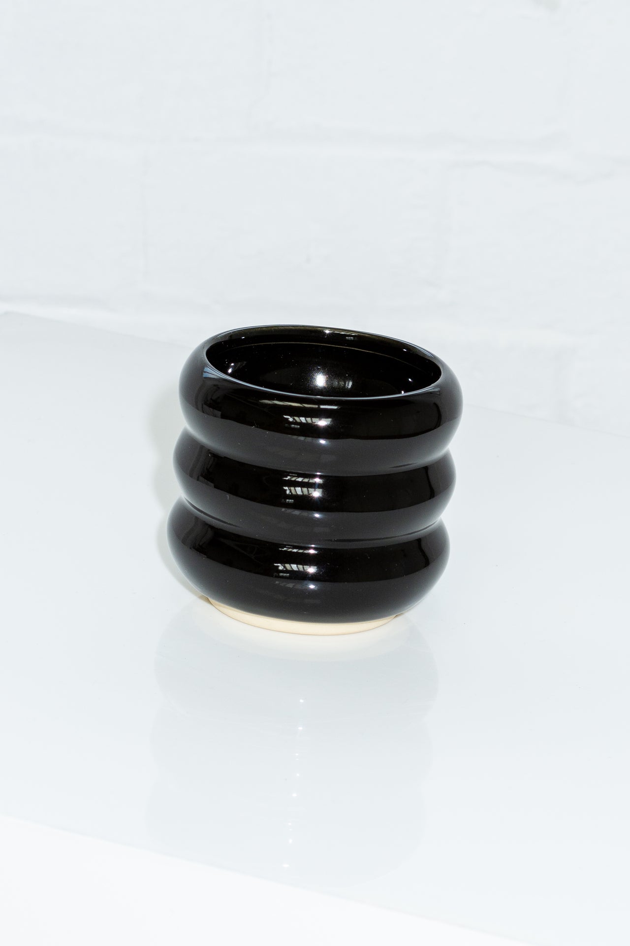 Small Black Bubble Pot